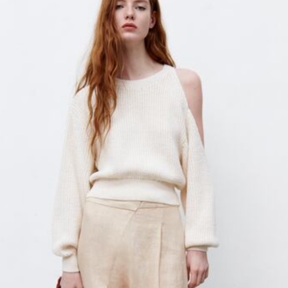 ZARA KNIT SWEATER WITH CUT OUT SHOULDERS - Picture 2 of 3